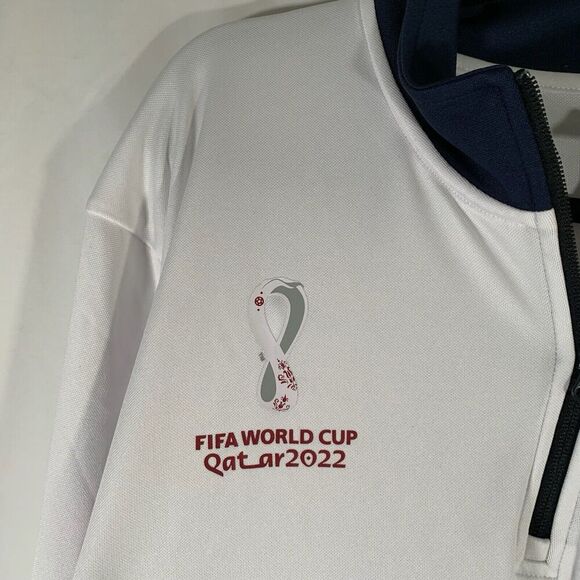 FIFA World Cup 2022 Sweater Men's XL White 1/4 Zip Qatar Long Sleeve Pullover - Picture 4 of 10